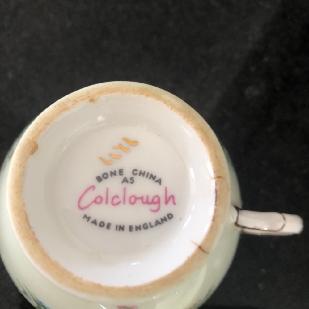 English made Fine bone China tea cup and saucer - Picture 3 of 4